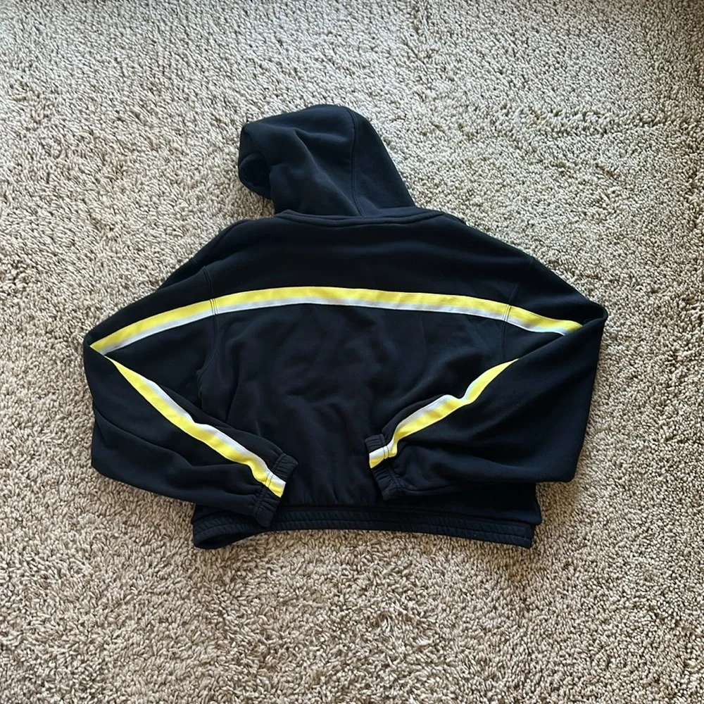 Jordan Utah Jazz Cropped Hoodie - Picture 3 of 3